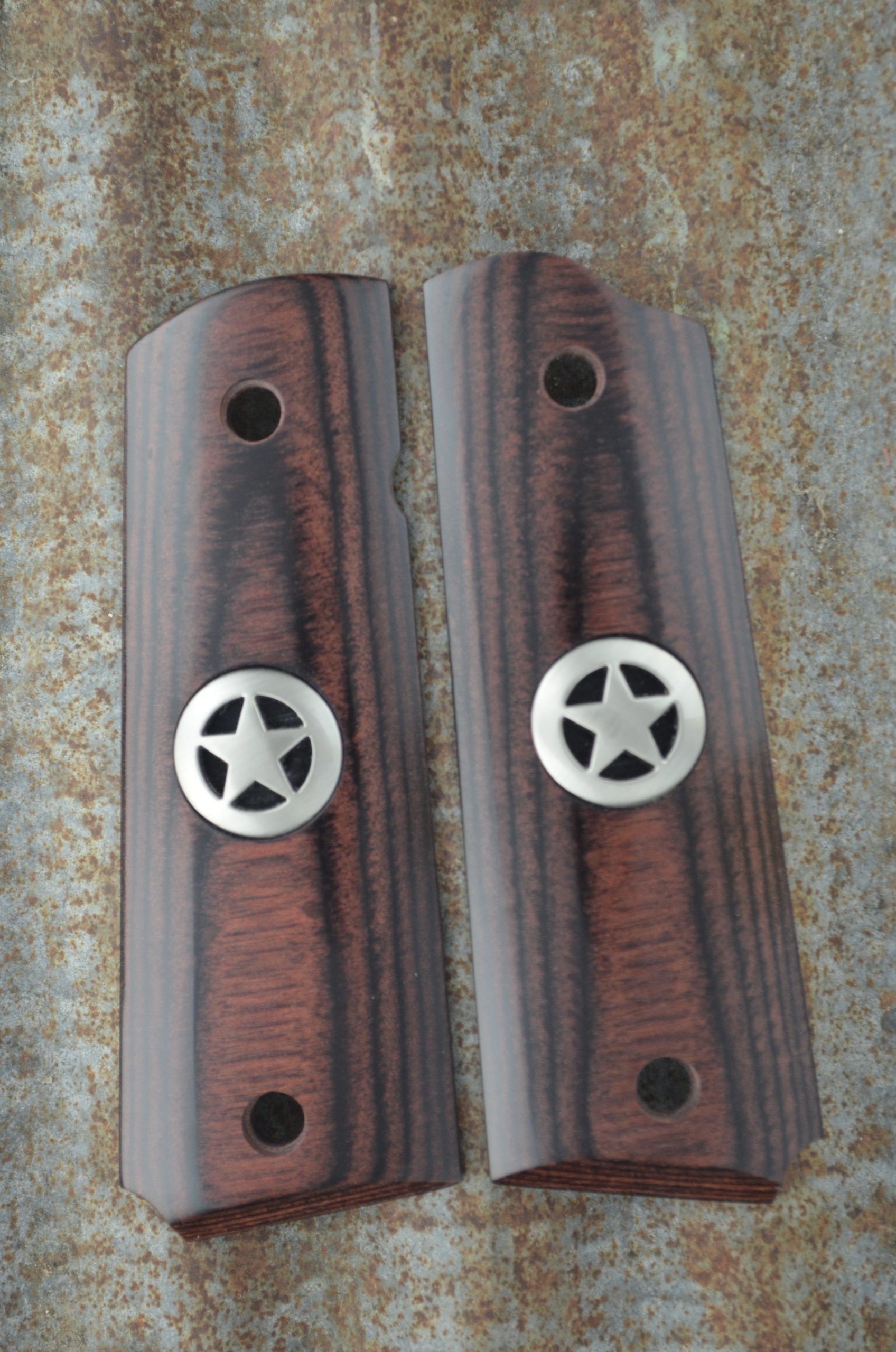 Rose wood 1911 grips with Texas star (Copy) Terry’s Custom Pistol Grips