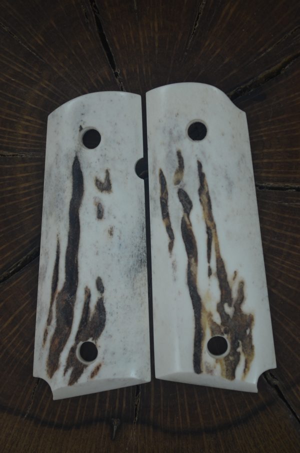 Officers model 1911 Sambar stag grips
