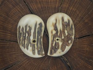 Bond Arms sambar stag grips