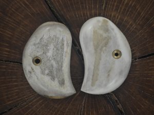 American Derringer   sambar stag grips