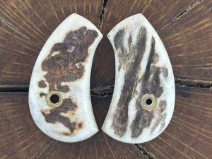 NAA 22 Magnum stag grips
