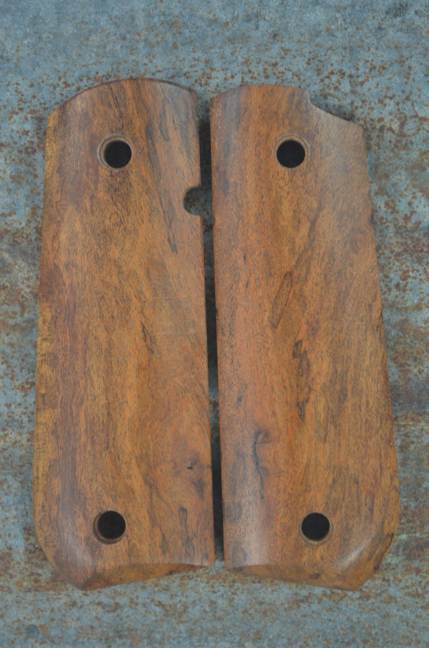 Spalted Mesquite 1911 round butt