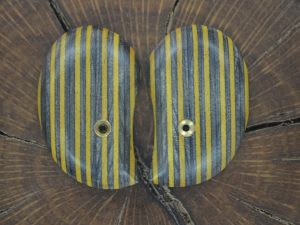 Bond arms laminated yellow/gray wood grips