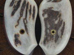 Sambar stag extended Bond arms grips