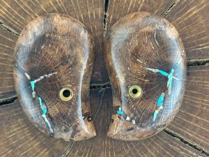 Mistry wood with Ivory dust & turquoise Bond arms grips