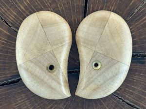 Bond arms couch foot wood grips