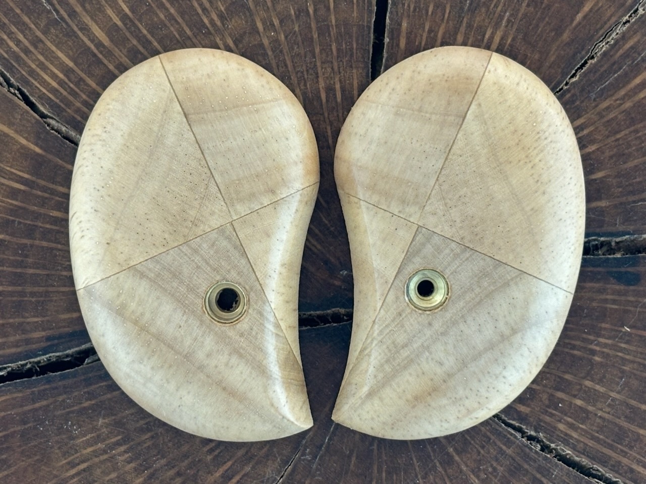 Bond arms couch foot wood grips
