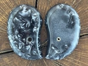 Bond arms black pearl grips
