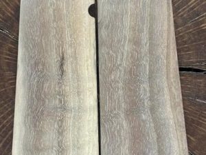 Tiger stripe light Walnut Magwell fit 1911 grips